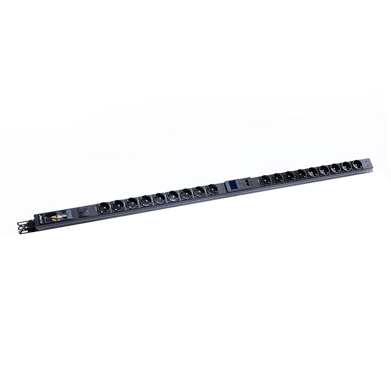 18 Outlets Germany 1U Surge Protection Hot Swappable RS485 Metered Rack PDU