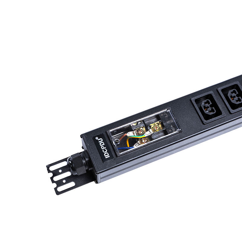 16 Outlets IEC C13 C19 & US Sockets 1.5U Liquid Magnetic Circuit Breaker Vertical TCP/IP  smart Rack PDU